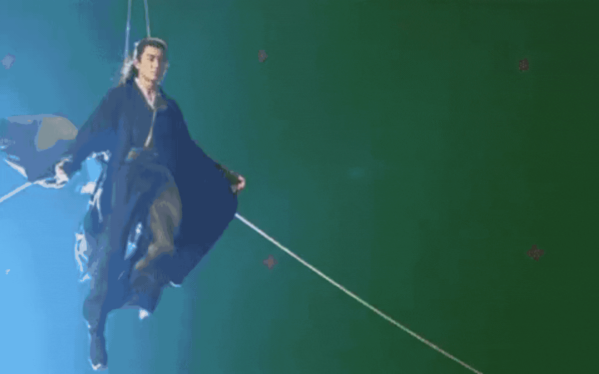 Triệu Lệ Dĩnh quay vòng như diễn xiếc nhưng vẫn đẹp xuất sắc trong hậu trường Dữ Phượng Hành Ảnh 2