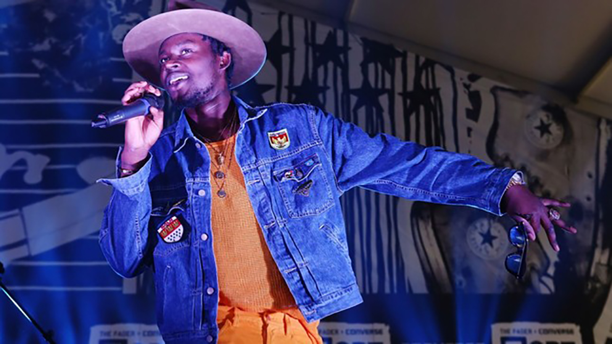 Một nam rapper nổi tiếng mất tích nhiều ngày liền - Saostar.vn