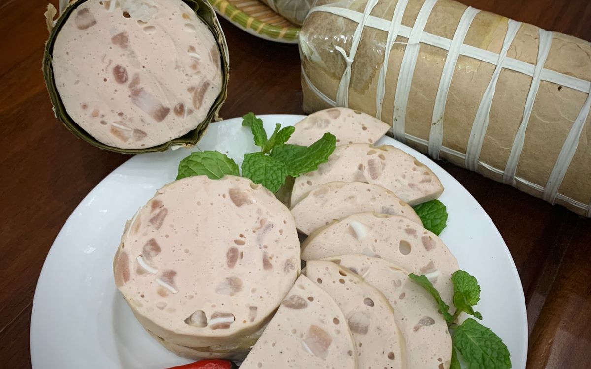 Dịch Vụ Vận Chuyển Giò Bì Phố Xuôi Toàn Quốc: An Toàn, Giữ Trọn Vị Giòn Ngon Dịch Vụ Vận Chuyển Giò Bì Phố Xuôi Toàn Quốc: An Toàn, Giữ Trọn Vị Giòn Ngon