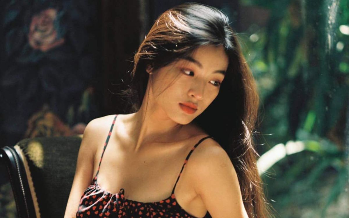 Gallery - Nhan sắc nàng thơ 'Em và Trịnh' vừa được bạn trai cầu hôn - Saostar.vn