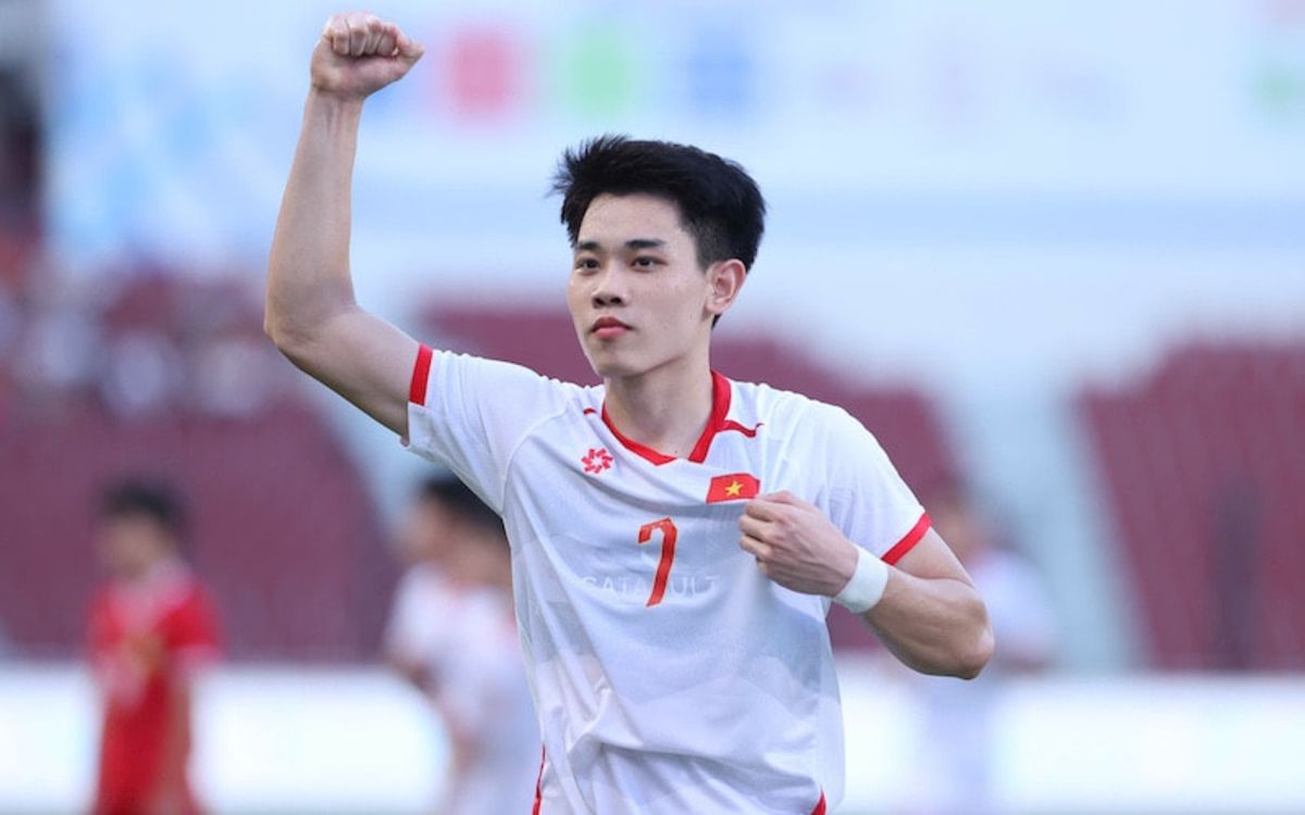 View - Về quê Nguyễn Đình Bắc, nhiều người bất ngờ vì một điều rất giản dị - Saostar.vn