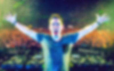 Sau cái chết của Avicii, lại thêm một huyền thoại EDM nữa tuyên bố rời xa sân khấu vô thời hạn