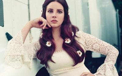 Sầu nữ Lana Del Rey công khai người yêu sau nhiều tháng bí mật hẹn hò