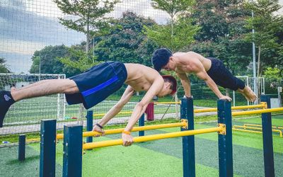 Vào đại học vừa được độ body vừa được phát gấu nhờ chăm tập Street Workout là có thật