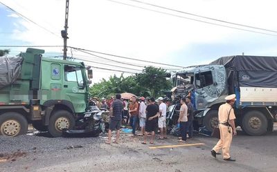 Thông tin mới vụ xe của CLB HAGL gặp tai nạn liên hoàn khiến 4 người thương vong