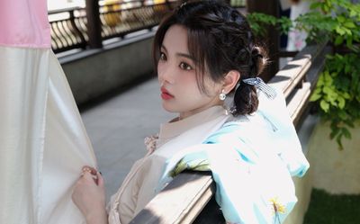 Dương Siêu Việt bị chê diễn xuất nhưng điểm Douban vẫn hơn người này
