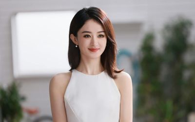 Triệu Lệ Dĩnh chia sẻ quan điểm về cách làm mẹ, ai nghe cũng khen