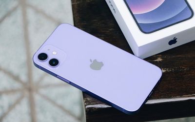 iPhone 11 và 12 tiếp tục giảm giá sâu đến mức thấp nhất chưa từng có