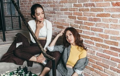 Ngất ngây trước vẻ đẹp của hai trò cưng Tuấn Hưng - Emily và Hạnh Sino