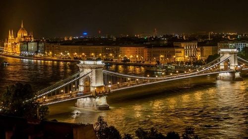 12 cây cầu đẹp như cổ tích đáng chiêm ngưỡng khắp thế giới