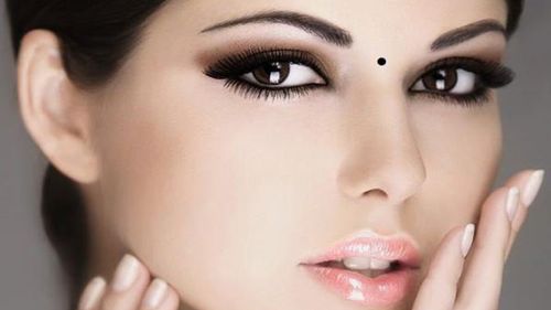 Sở hữu 7 nốt ruồi này trên mặt, chị em ắt có số đào hoa
