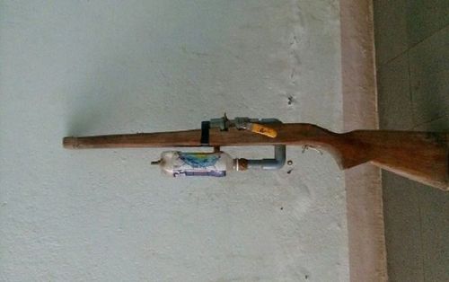 Bất cẩn khi sửa súng tự chế, nam sinh 14 tuổi bị đạn găm trúng đầu tử vong thương tâm