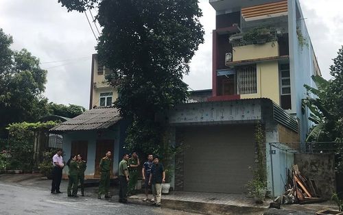 Bê bối điểm thi ở Hà Giang: Công an khẩn cấp khám xét nhà riêng của người 'hô biến' điểm thi cho 144 thí sinh