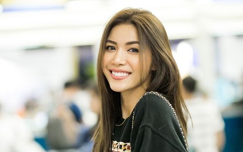 Giám khảo Minh Tú rạng rỡ 'lấn át' dàn thí sinh Miss Supranational Vietnam 2018 trước thềm chung kết