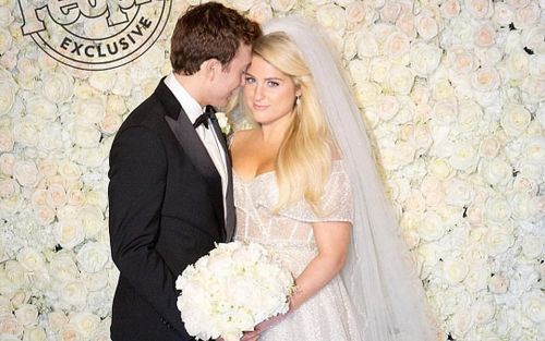 Sự nghiệp đã 'flop' lại còn thế này nữa thì… ai mà cứu nổi  Meghan Trainor?