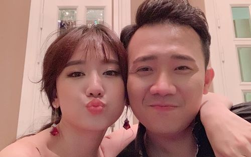 4 giờ sáng, Hari Won ‘cười khùng khục’ vì hành động bất ngờ của Trấn Thành