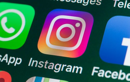 Nóng: Instagram và WhatsApp chuẩn bị được Facebook đổi tên