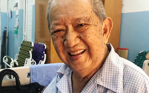 Nghệ sĩ Mạc Can: 'Tôi cười khà mỗi ngày, không lo sợ cái chết'