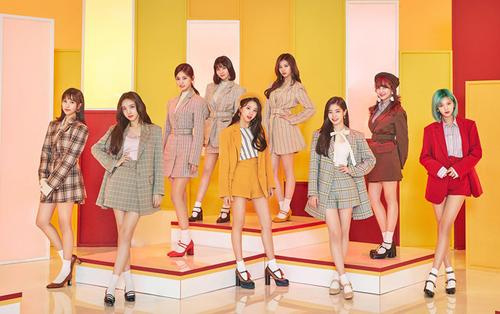 Vượt tiền bối Kara, Twice trở thành nhóm nhạc nữ Hàn Quốc bán chạy album nhất tại xứ hoa Anh Đào