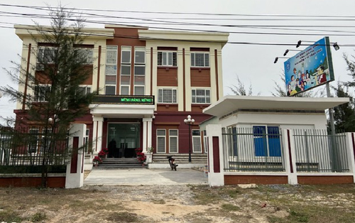 Khởi tố giám đốc và nhân viên lập hồ sơ BHXH giả, chiếm đoạt hơn 2 tỷ đồng