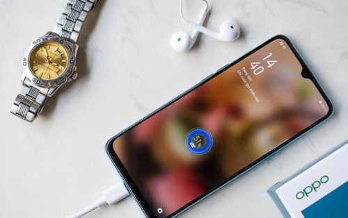 Smartphone pin khủng hay thiết kế đẹp sẽ chiếm được cảm tình của bạn?