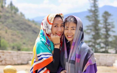 Ốc Thanh Vân khéo léo trả lời thắc mắc về cách ứng xử với con gái cố diễn viên Mai Phương