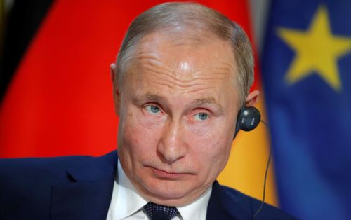 Vì sao Tổng thống Nga Vladimir Putin không có và cũng không dùng smartphone?