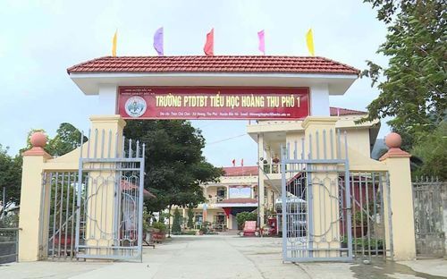 Vụ '11 học sinh ăn 2 gói mì tôm chan cơm': Chuyển Công an điều tra, Hiệu trưởng xin từ chức