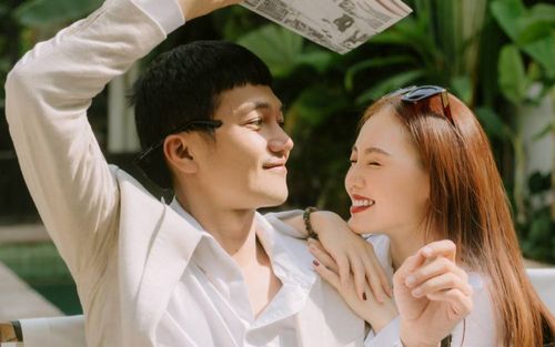 Quang Tuấn nhăn nhó với 'nóc nhà' giữa sự kiện, thái độ vợ nam diễn viên khiến nhiều người bất ngờ