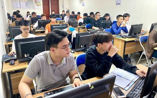 Những ngành học học xong không lo thất nghiệp, lương tháng hậu hĩnh