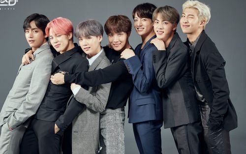 Ca sĩ Việt từng viết nhạc cho BTS: 'Tôi ước mơ phải thắng giải GRAMMY'