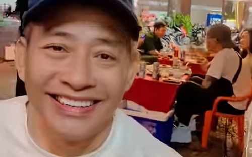 Tấn Beo đi ăn khuya cùng đàn em, thần sắc hiện tại ra sao sau biến cố sức khoẻ