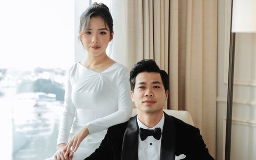 Vợ Công Phượng hiếm hoi lộ diện cùng chồng