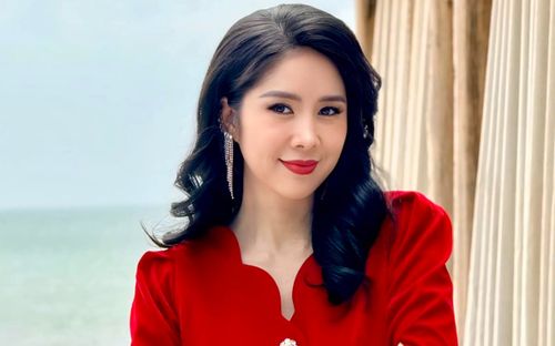 Lê Phương hạnh phúc công bố tin vui ở tuổi 39