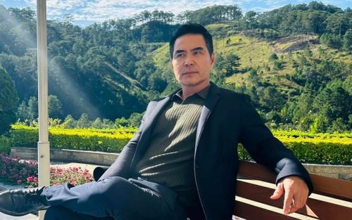 Trung Dũng bất ngờ lên tiếng chuyện các cặp đôi nghệ sĩ 'lời qua tiếng lại' sau chia tay