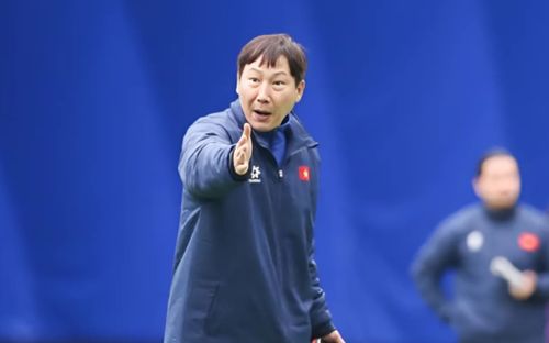 HLV Kim Sang Sik đã đúng về tuyển Việt Nam