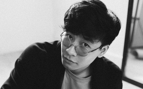 Nam ca sĩ nổi tiếng showbiz Việt bị tố ngoại tình, bỏ bê con cái và quấy rối vợ cũ?