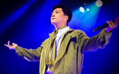 Sáng tác đầu tay vận vào đời Ngô Kiến Huy