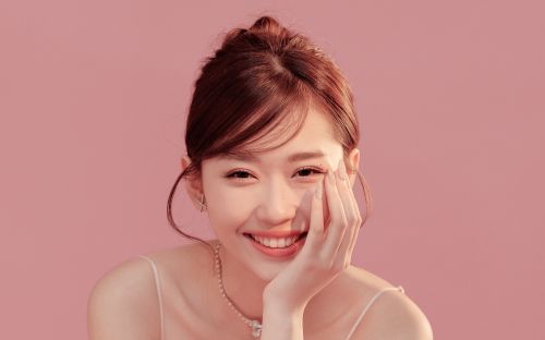 Cháu gái Chi Dân debut làm ca sĩ