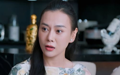 Quá khó khăn cho Phương Oanh