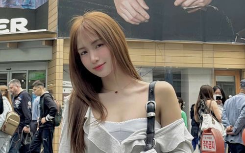 Hòa Minzy lên tiếng về khoảnh khắc bất chấp 'vay nợ ngân hàng'