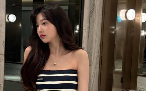 Số tiền 246 tỷ của nữ ca sĩ 2k4 nổi tiếng showbiz khiến dân tình xôn xao