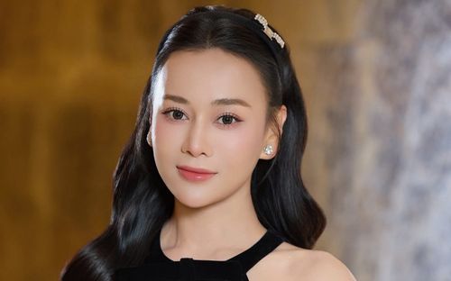 Nhẫn kim cương của Phương Oanh