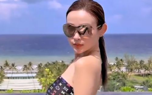 Huyền Baby lấy khăn quấn thành áo, lộ một chi tiết lấp ló gây chú ý