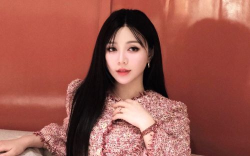 Đoạn video 15 giây bóc trần nhan sắc thật Quỳnh Kool