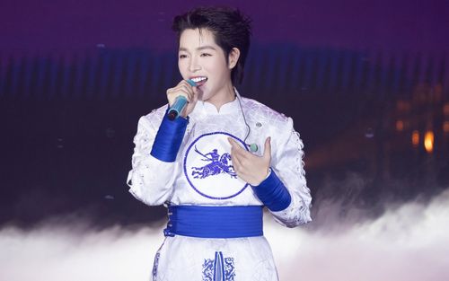 Đức Phúc hủy show do bán vé ế ẩm?