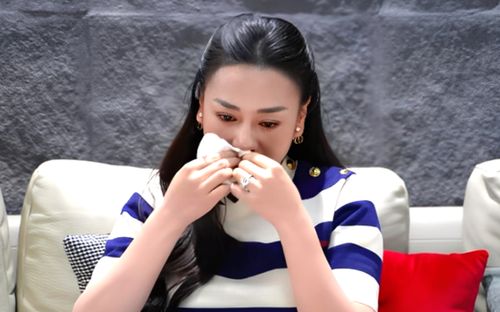 Người buồn nhất sau quyết định của Phương Oanh