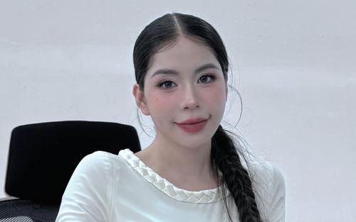 Điện thoại trị giá 8 chữ số của Hằng Du Mục