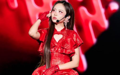 Gặp sự cố khi biểu diễn 'Bóng phù hoa', Phương Mỹ Chi xử lý ra sao?