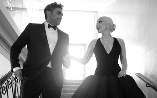 Lady Gaga trải lòng về quá khứ tăm tối, hé lộ kế hoạch đám cưới